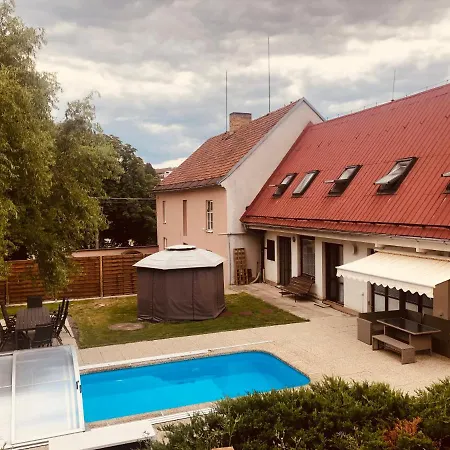 Pod Kastany Apartment Bystrice nad Pernstejnem